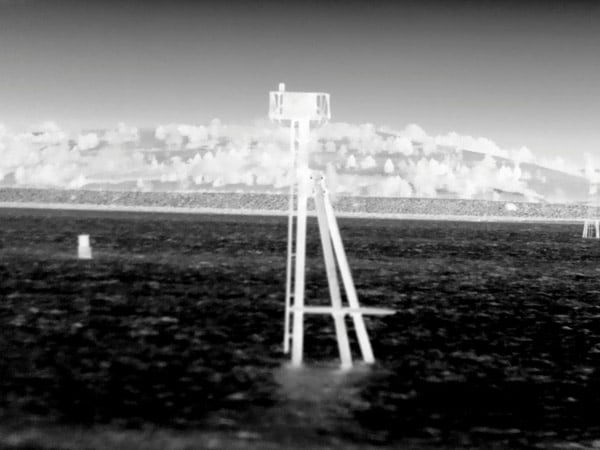 Detect Obstacles with Thermal | FLIR Marine Spot jetties, rocks and other hazards